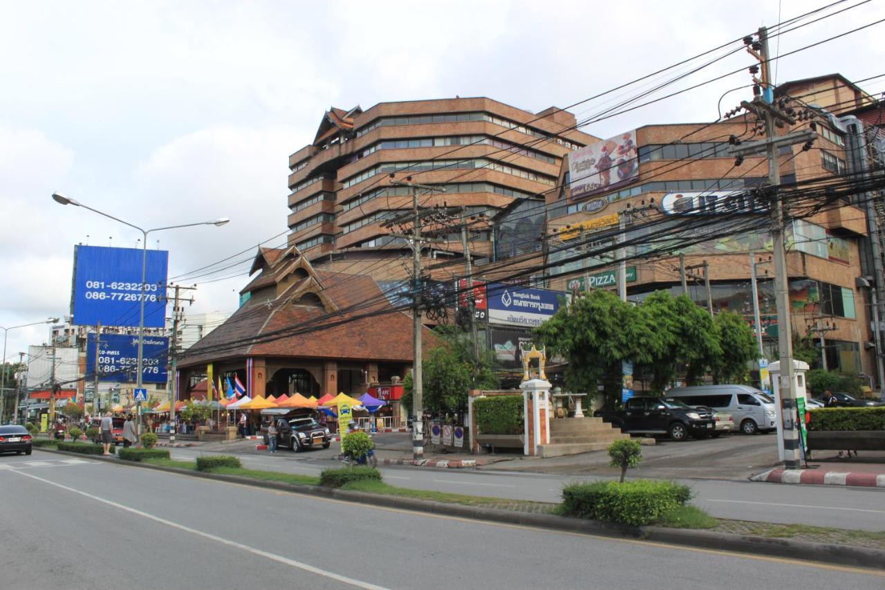 Varada Place Chiang Mai Zewnętrze zdjęcie