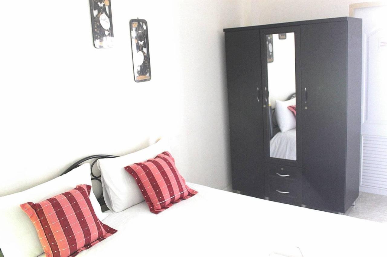 Varada Place Chiang Mai Zewnętrze zdjęcie